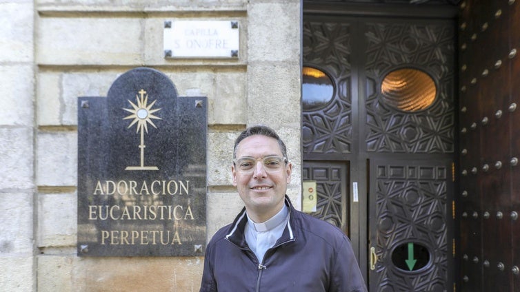 Antonio Mellet: «Francisco no parecía un Papa y siempre nos preguntaba antes de cada reunión si teníamos hambre o sed. O si estábamos cansados»