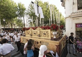Las cruces de mayo de las hermandades de Sevilla: se anuncian igualás y ensayos