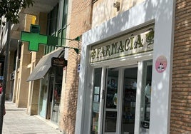 Leches y potitos para bebés, lo más demandado en las farmacias de Sevilla durante el apagón