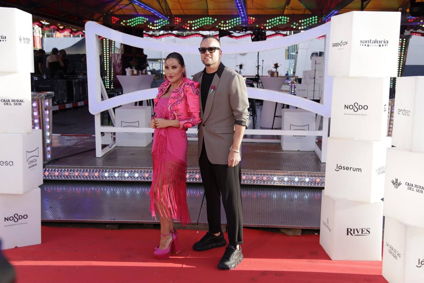 Numerosos artistas acudieron a la presentación del Icónica Santalucía Sevilla Fest 