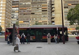 Sevilla recupera la luz y los servicios casi al 100%, aunque todavía hay alguna zona sin semáforos