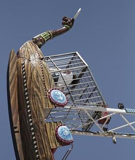 Imagen secundaria 2 - Cacharritos en la Calle del Infierno