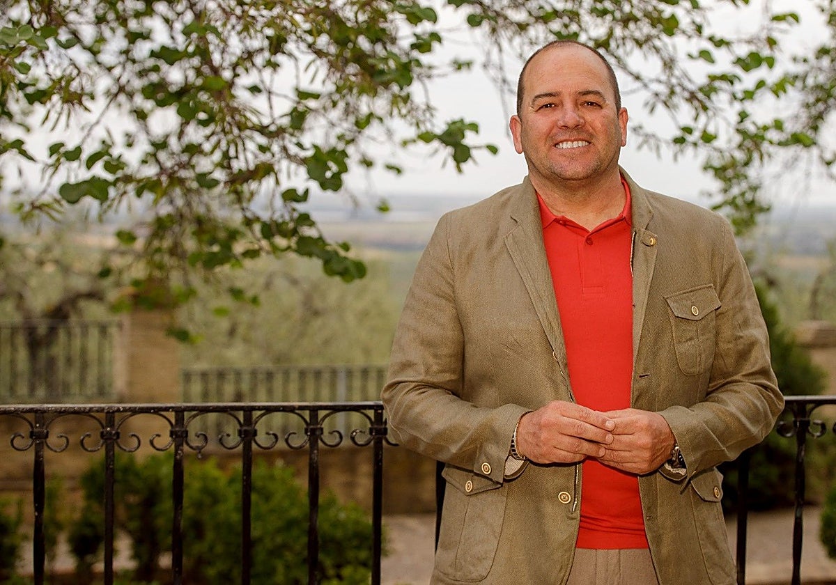 El alcalde de Albaida del Aljarafe, José Antonio Gelo
