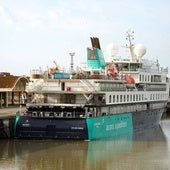 El crucero Sylvia Earle en el muelle de las Delicias