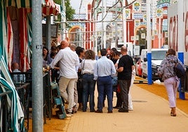El mal tiempo no agua las ganas de preferia en un sábado sin 'pescaíto'