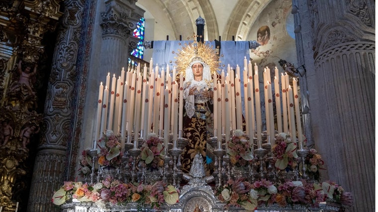 La Virgen de los Desamparados