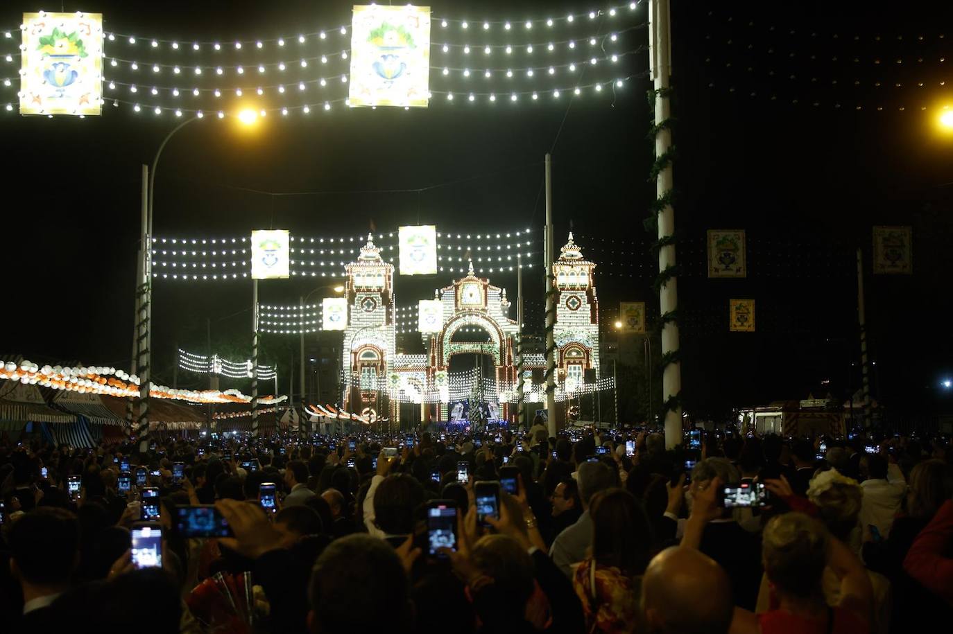 Alumbrado de la Feria de Sevilla 2025
