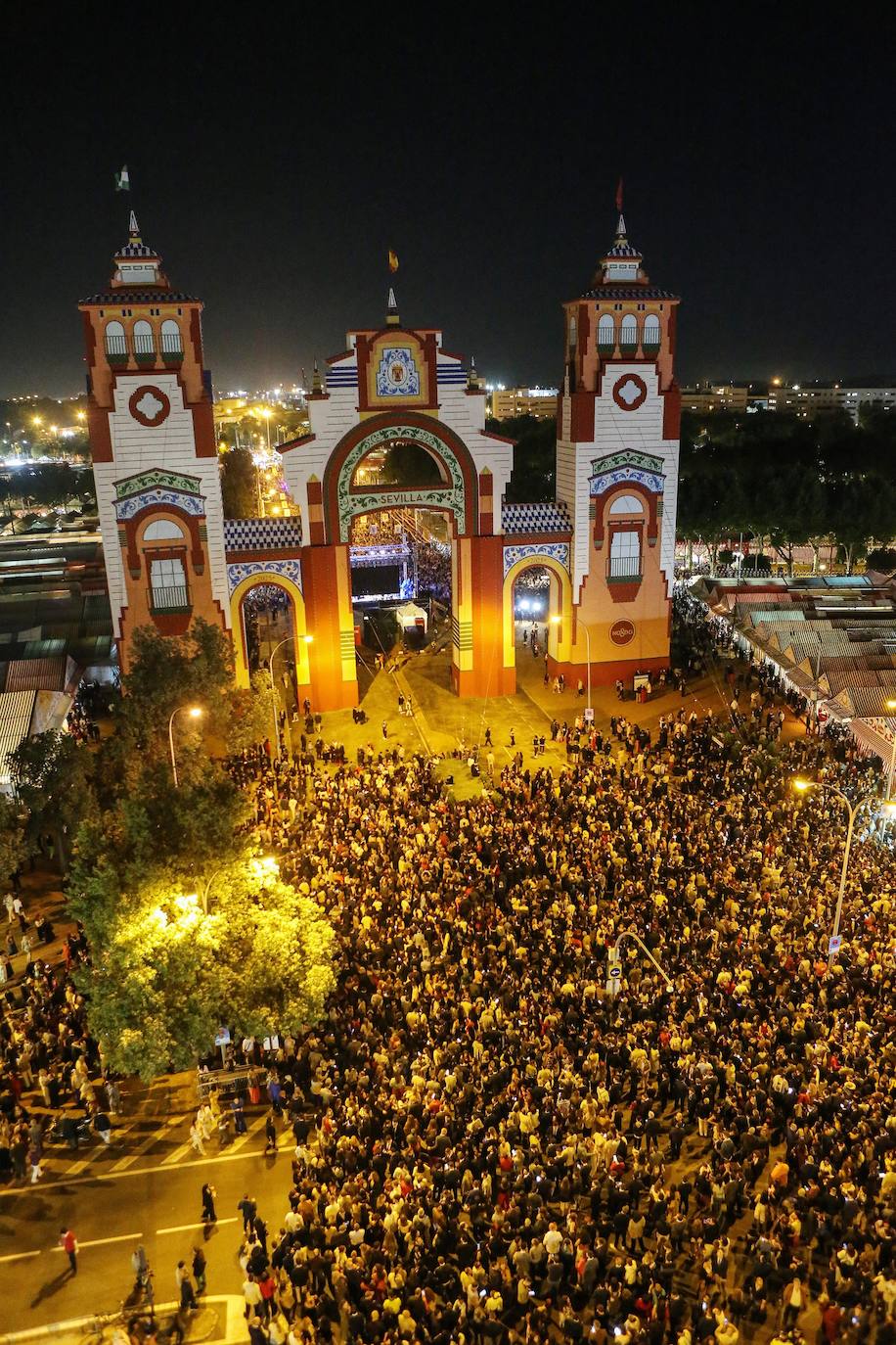 Alumbrado de la Feria de Sevilla 2025