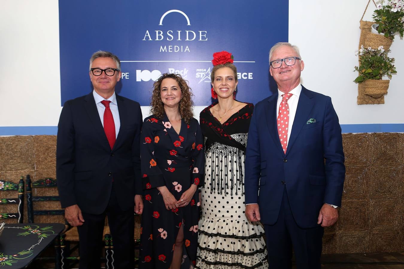 Recepción de la cadena Cope. Manuel Gavira, Lucía Fernández, Cristina Peláez y Joaquín López-Saez