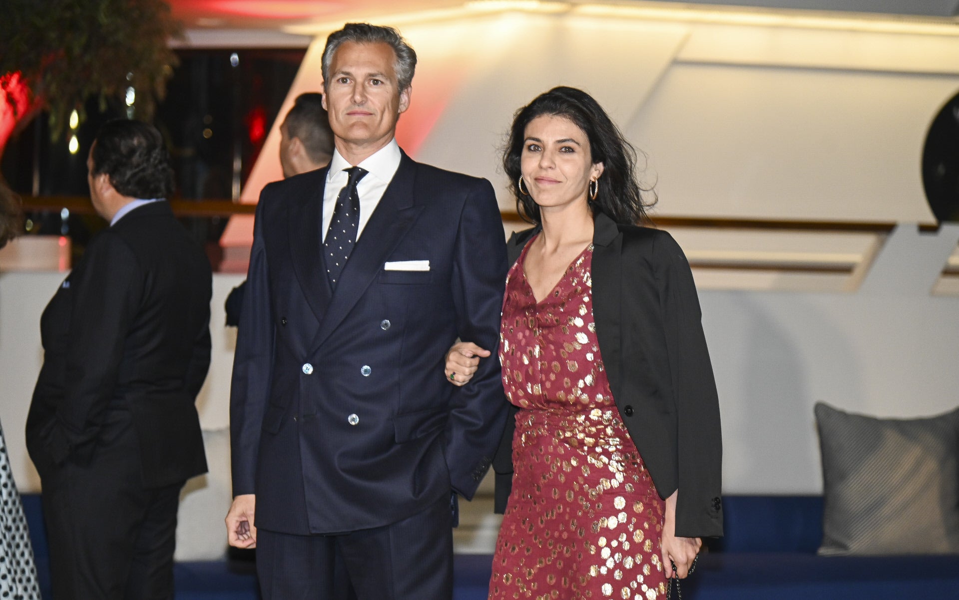 El millonario mexicano Ricardo Salinas, anfitrión en su yate de lujo para los famosos en la Feria de Sevilla