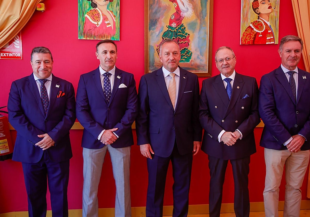 Recepción este jueves en la caseta del Acuartelamiento Aéreo de Tablada