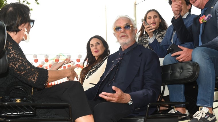 Flavio Briatore en coche de caballos por la Feria de Abril de Sevilla