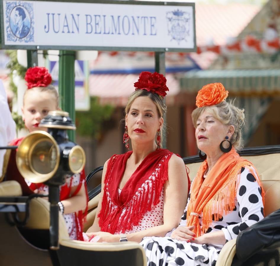 Ambiente en el real durante el viernes de Feria