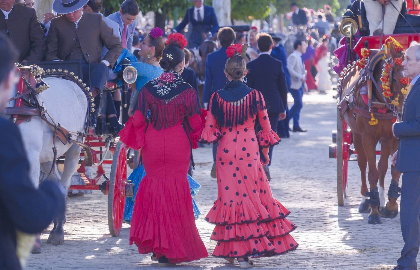 Ambiente en el real durante el viernes de feria