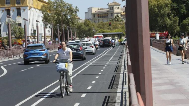 Carril bici del Puente de San Telmo
