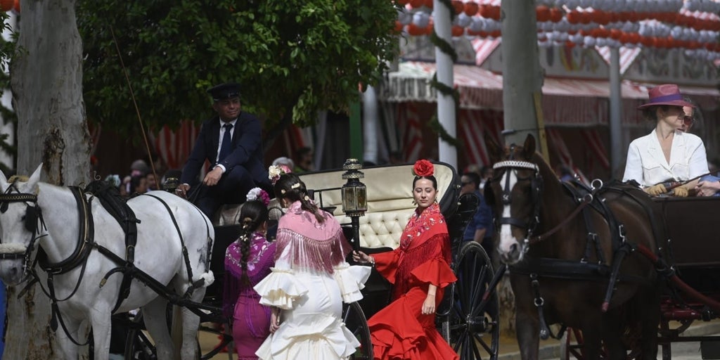 El Ayuntamiento de Sevilla valora la recuperación del sábado de Feria con el cambio de modelo