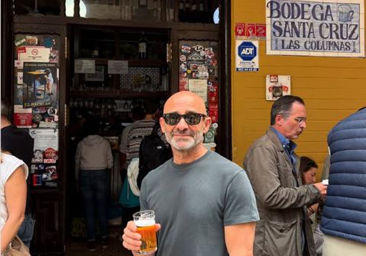 Antonio Lobato, en la bodega de las Columnas