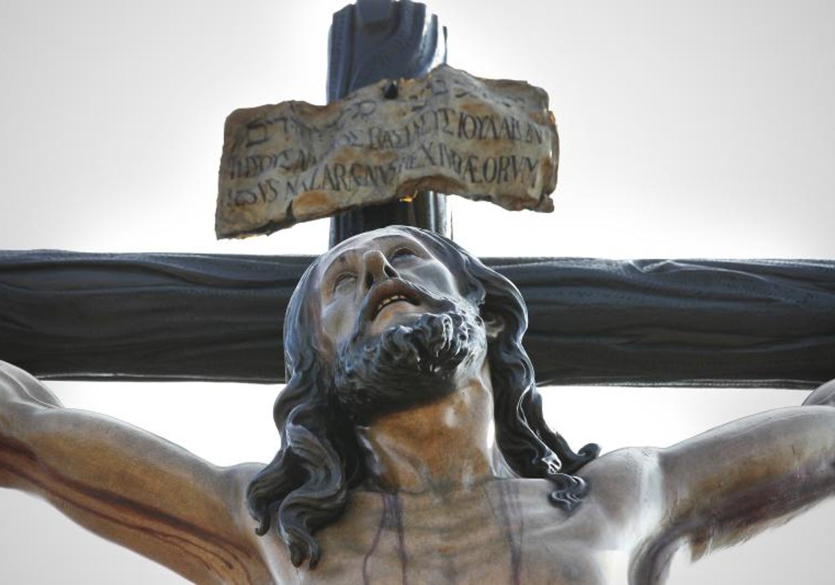 El Cachorro expira como cualquier tarde de Viernes Santo en Sevilla