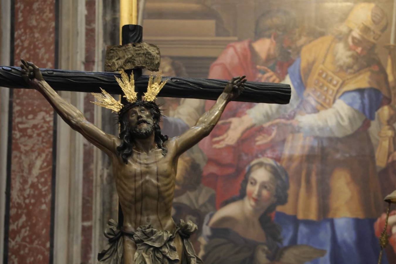 Gran expectación en San Pedro para ver al Cachorro y a la Esperanza de Málaga