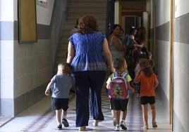 La escolarización en el Centro de Sevilla deja vacante casi el 25% de las plazas