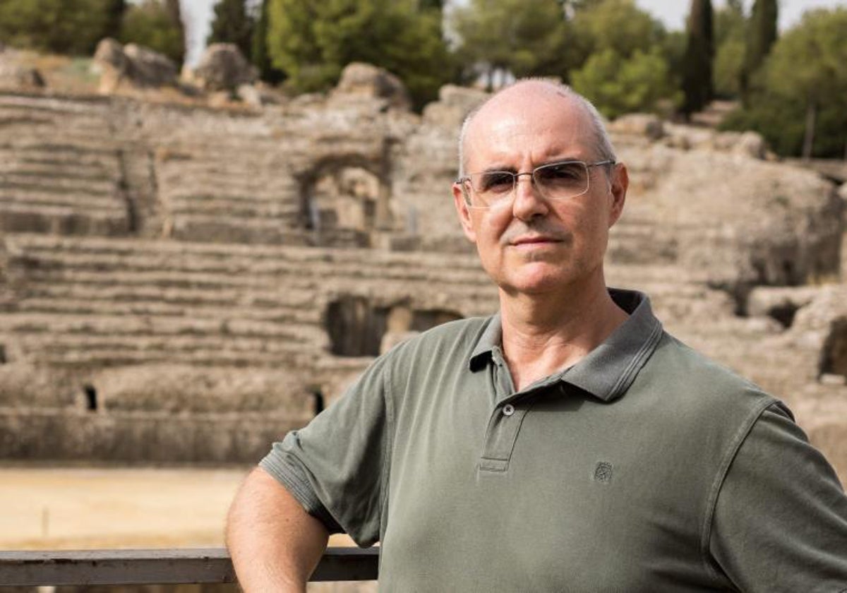 Daniel González, director del conjunto arqueológico de Itálica