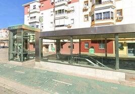 El acusado de matar con un destornillador a un hombre junto a una parada del metro de Sevilla alega «legítima defensa en una pelea»
