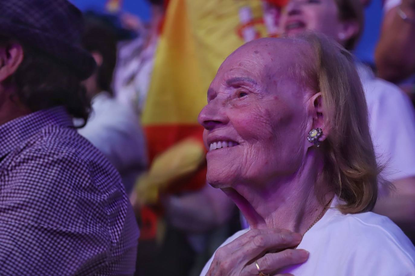 Numeroso público en el Auditorio Municipal 'Los del Río' donde se está retransmitiendo la gala de Eurovisión