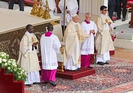 El Papa León XIV saluda a los peregrinos del Jubileo de las Cofradías