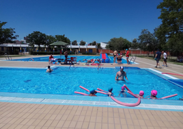 Piscina pública del Centro Deportivo Torreblanca