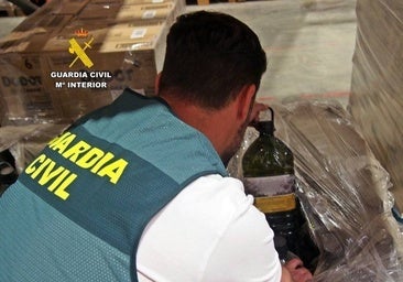 Roban 5.000 litros de aceite en una cooperativa de la Sierra Sur de Sevilla para su venta en Granada