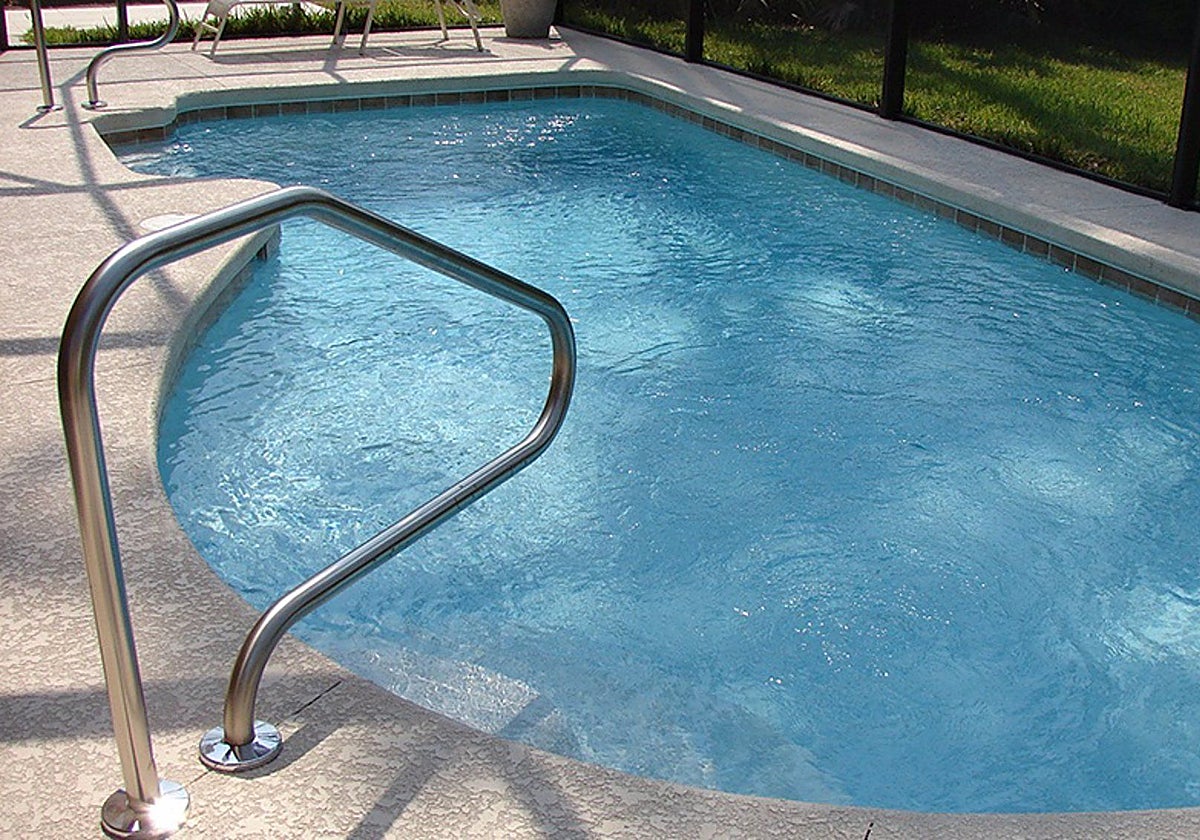 Imagen de archivo de una piscina
