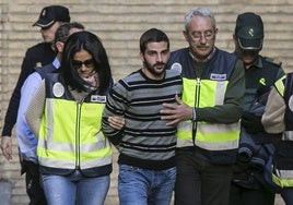 Los padres de Marta del Castillo piden que trasladen a Carcaño a otra cárcel por posible trato de favor en Herrera de la Mancha