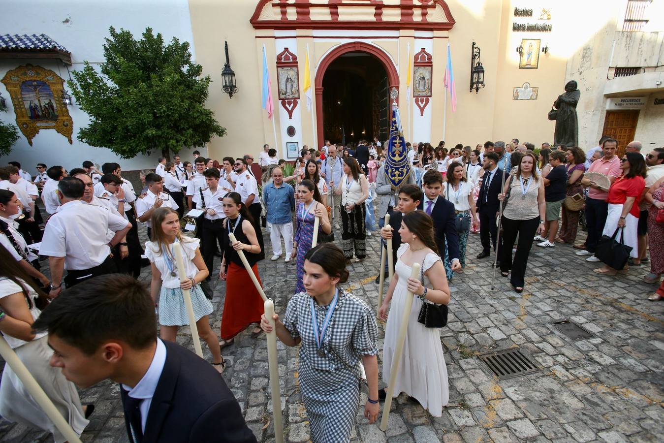 Procesión de María Auxiliadora de los Salesianos de la Trinidad