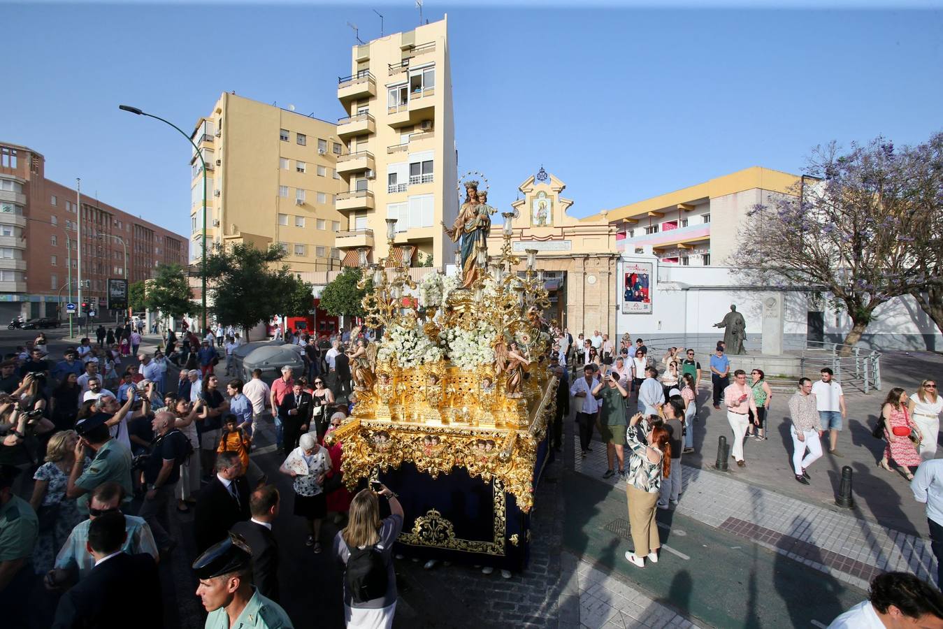 Procesión de María Auxiliadora de los Salesianos de la Trinidad
