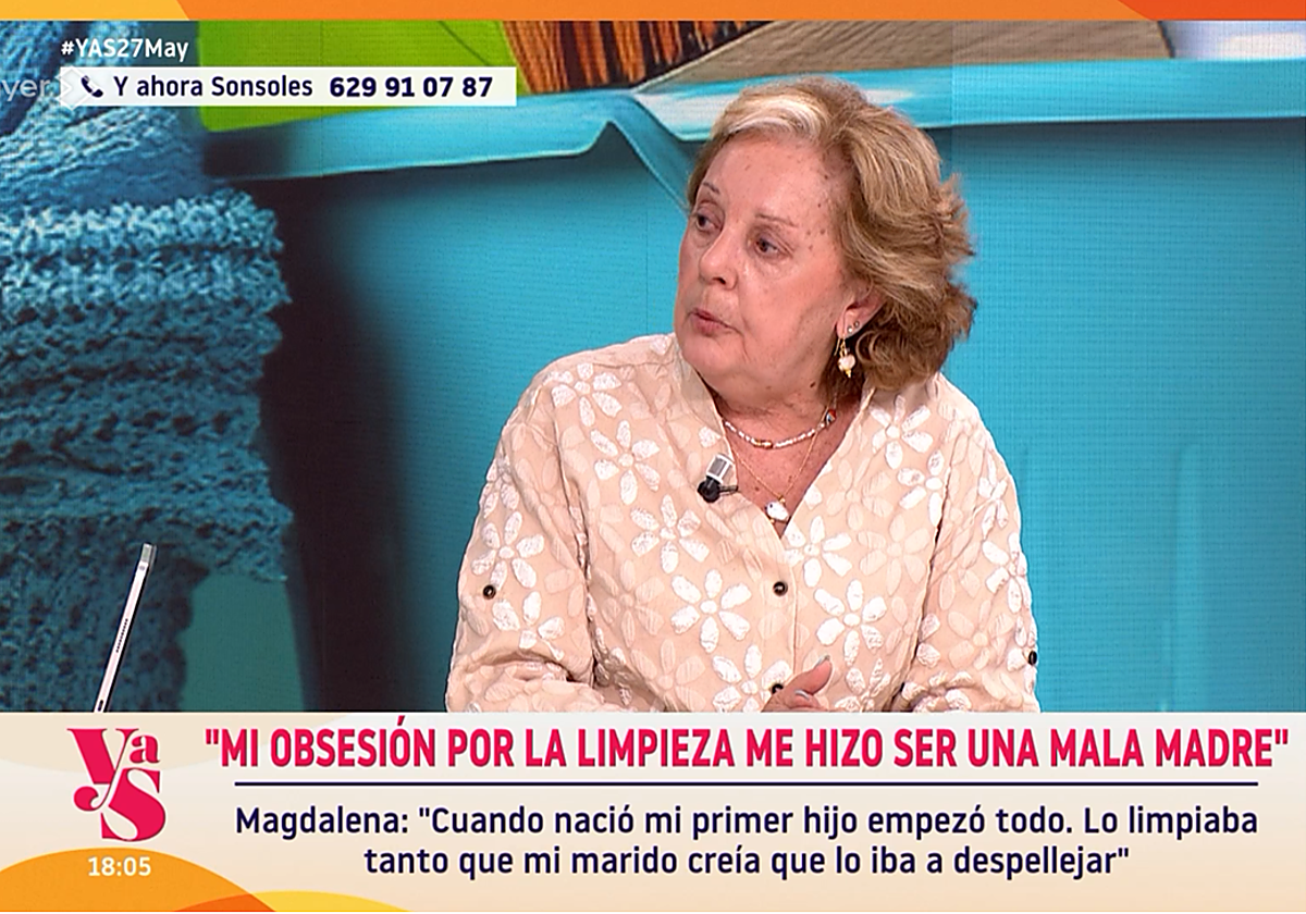 Magdalena, en el programa 'Y ahora Sonsoles', hablando sobre su obsesión por la limpieza