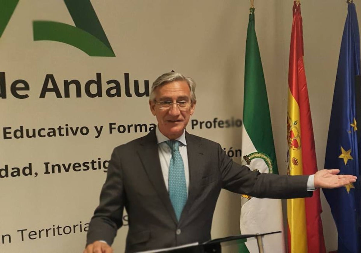 El delegado territorial de la Junta, Miguel Ángel Araúz