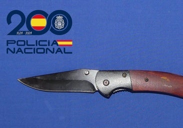 Imagen de archivo de una navaja intervenida por la Policía Nacional
