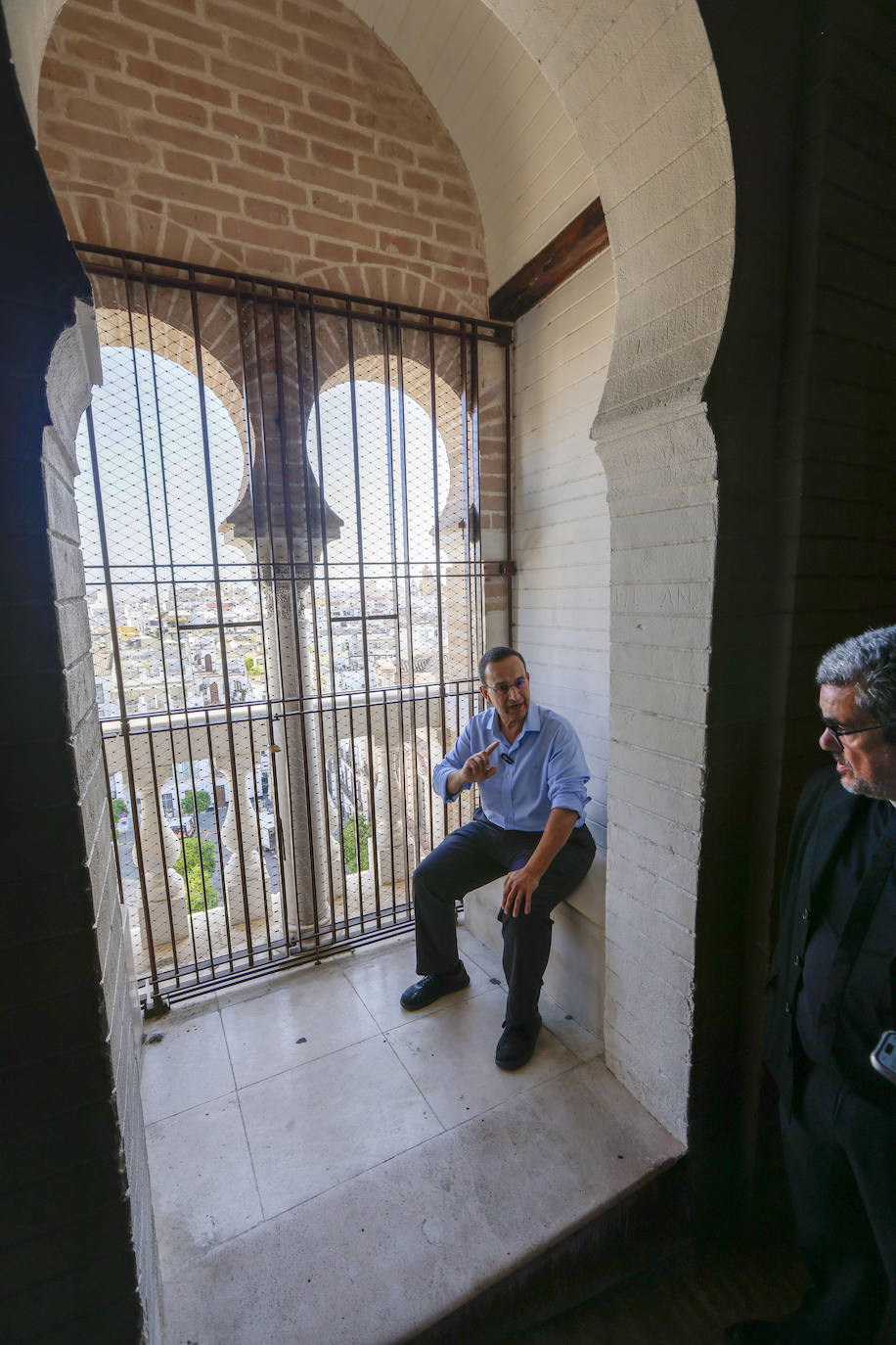 Mirador restaurado en la Giralda de Sevilla