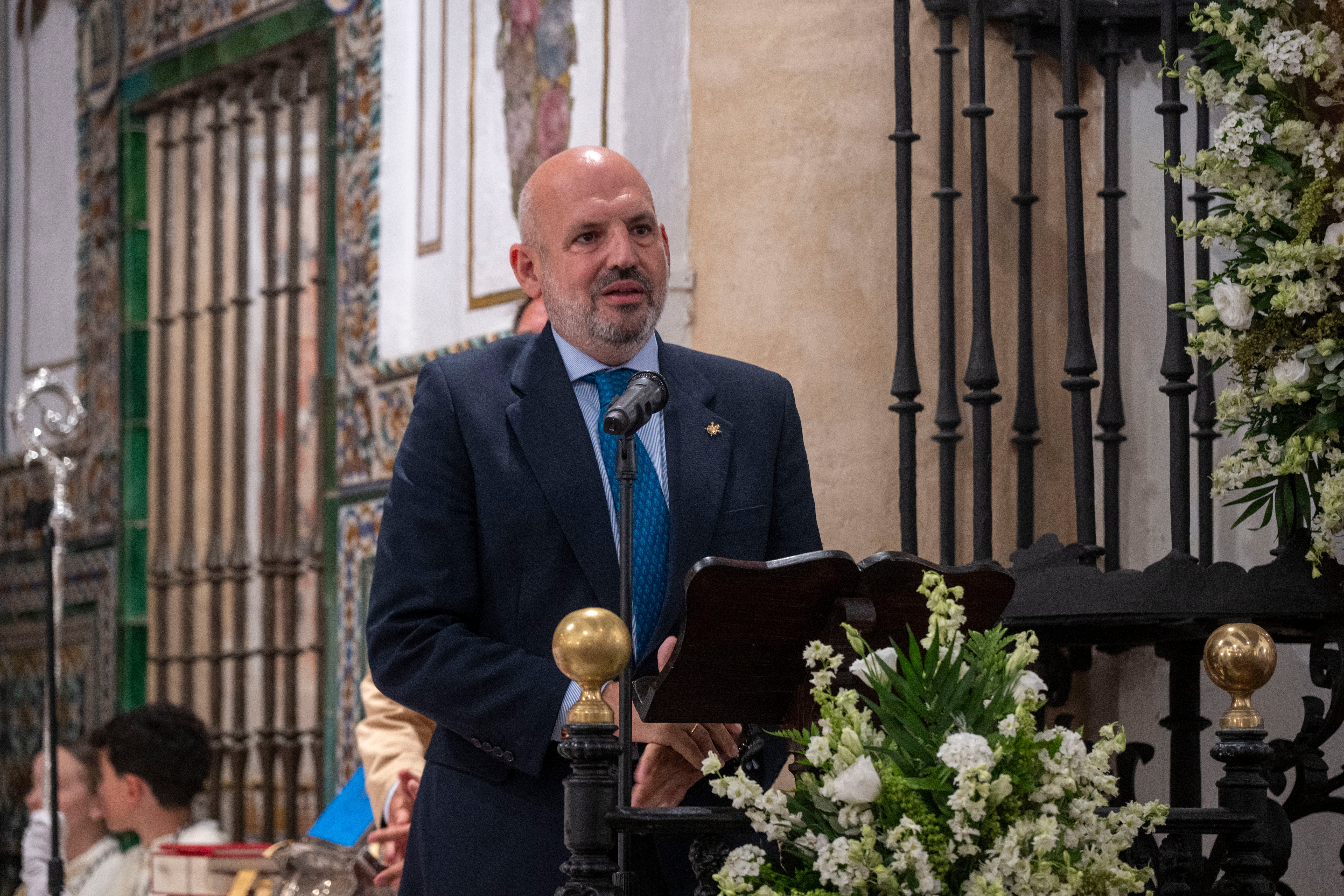 Imposición y bendición de la medalla de la ciudad a la Virgen del Rocío