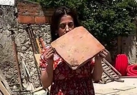 Reforma su casa y descubre por qué el suelo huele a tocino: «Era una despensa de matanza»