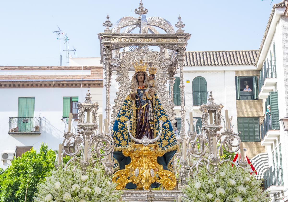 La Virgen de la Hiniesta Gloriosa