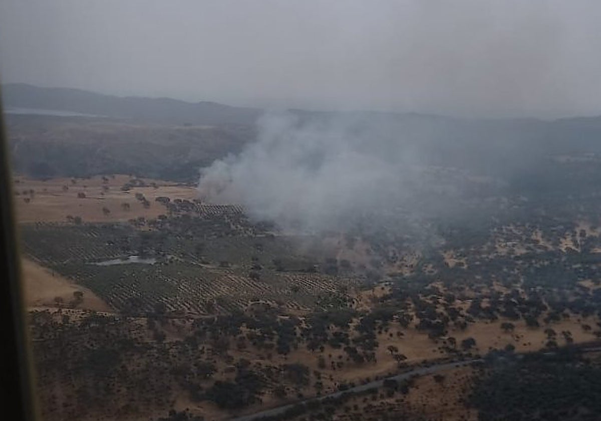 Humo procedente del incendio en Constantina