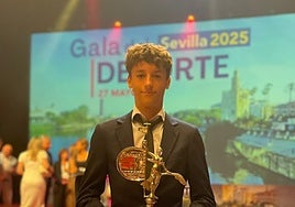 Santiago Montero, del Colegio Internacional Europa, premiado en la Gala del Deporte de Sevilla 2025