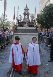 Imagen principal - Custodia de la Santa Espina