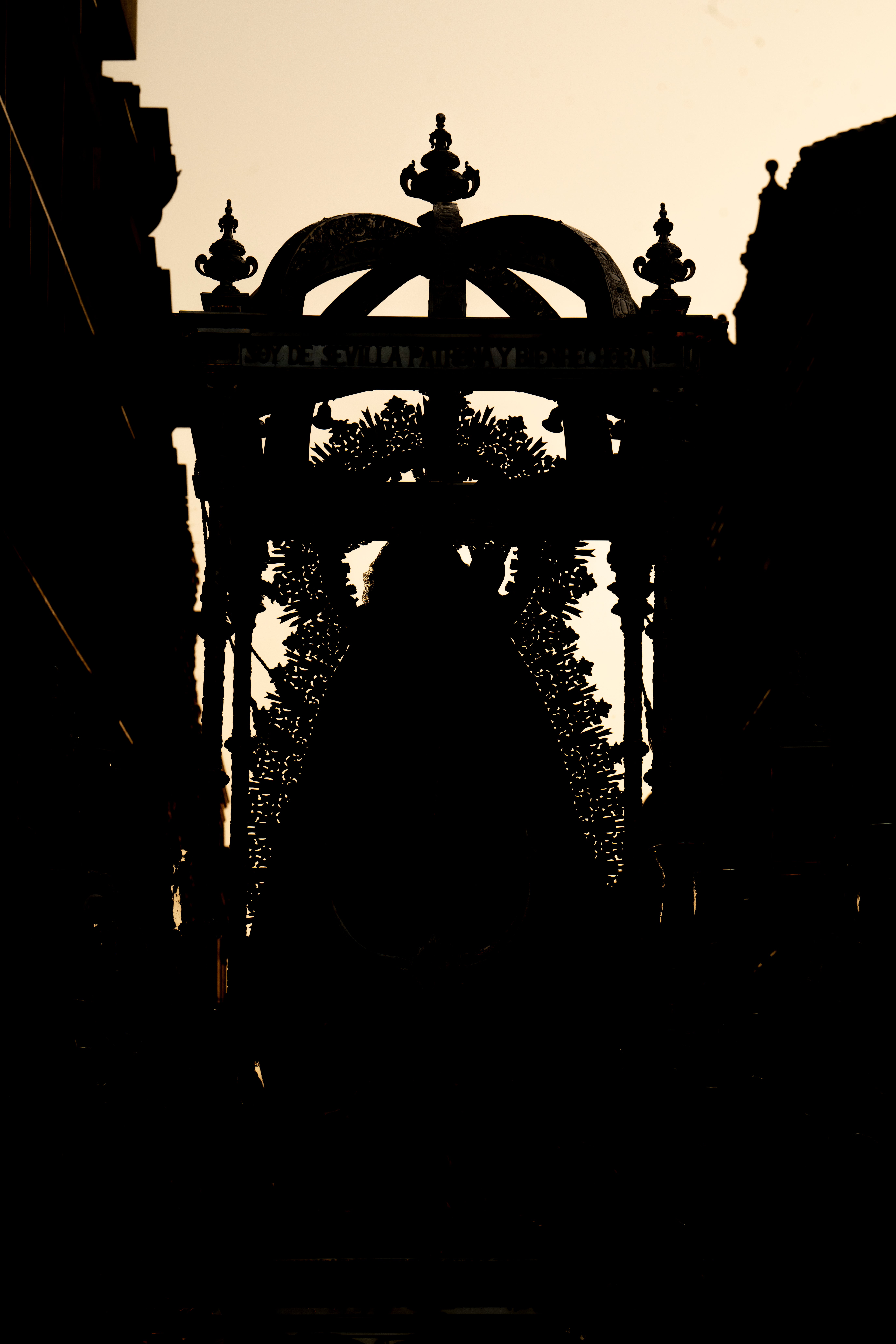 El regreso de la Hiniesta Gloria y el Señor de la Cena, en imágenes