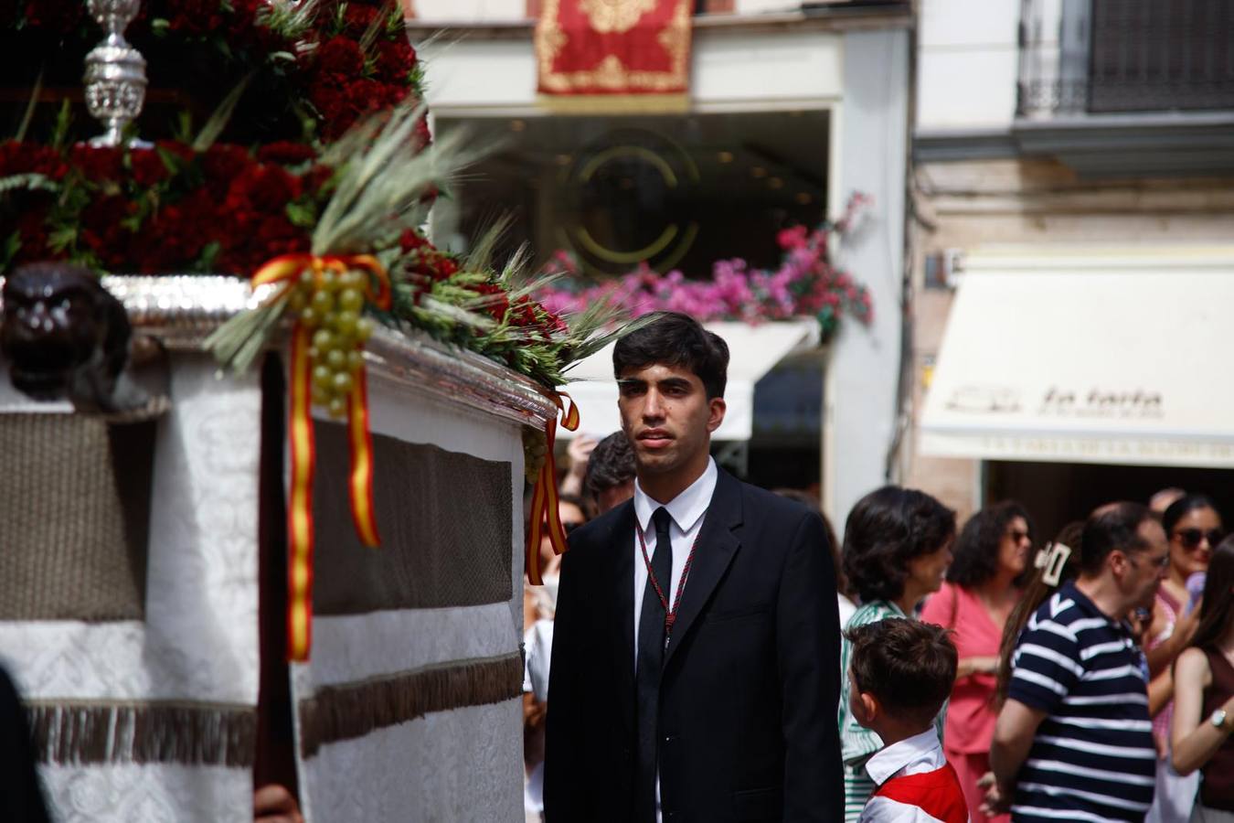 Procesión del Corpus en los alrededores de la Catedral