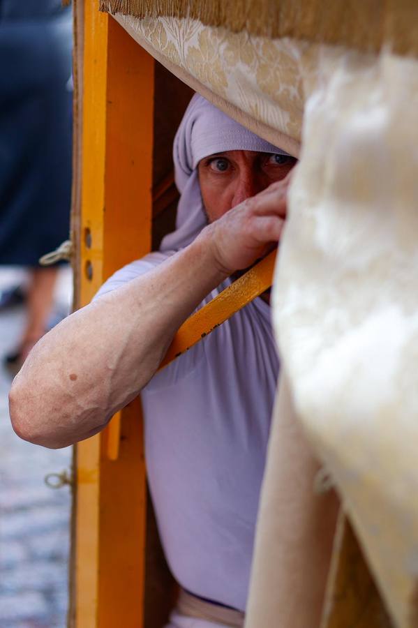 Procesión del Corpus en los alrededores de la Catedral