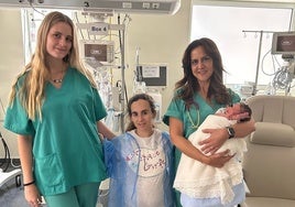 La primera madre de España con síndrome de Silver-Russell da a luz en Sevilla a su segunda hija