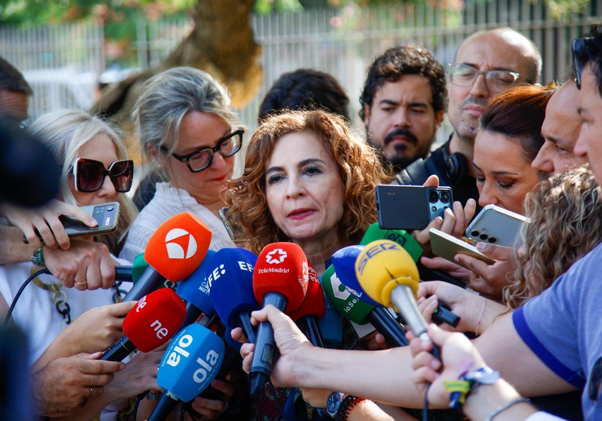 La vicepresidenta y ministra María Jesús Montero, este viernes en Sevilla