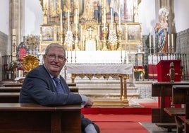 El presidente del Consejo, Francisco Vélez, en la capilla de Santa María de Jesús